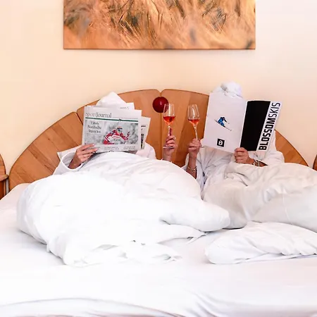 Hotel Sunny 4*